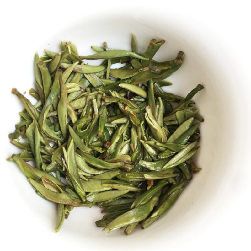 Fouramzingtea White Tea Premium｜Fujian Silver Needle - Bai Hao Yin Zhen All Tea Buds Full Tea Downy Tea Fluff Supreme Grade White Tea Anti-inflammatory Rich in Antioxidants & Vatamins